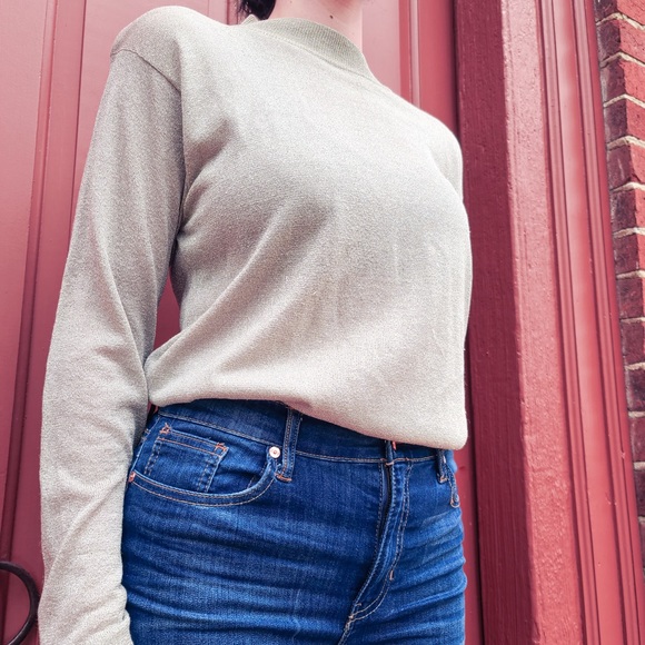 🚨 SOLD 🚨 Vintage Silk Mock Turtleneck - Picture 2 of 7